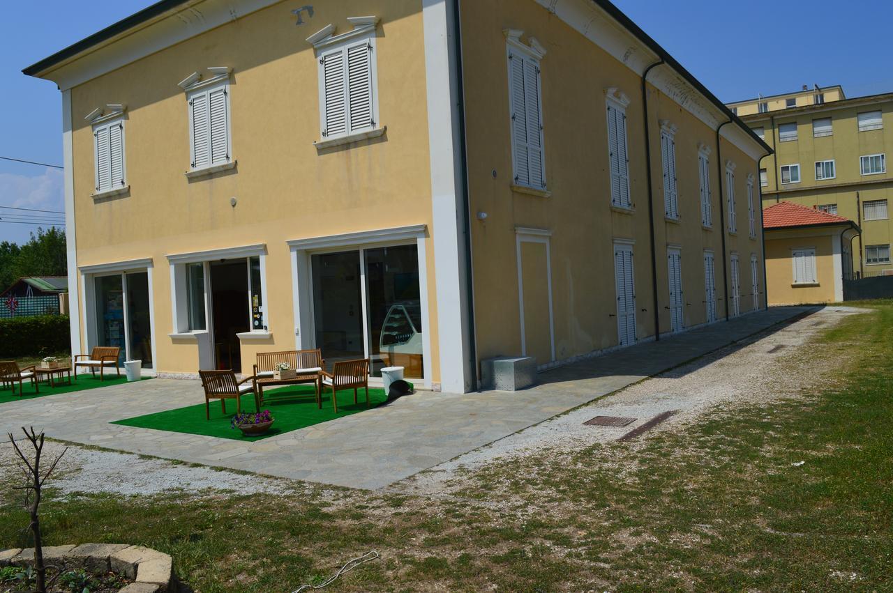 Residenza Villa Margherita Rimini Exterior photo