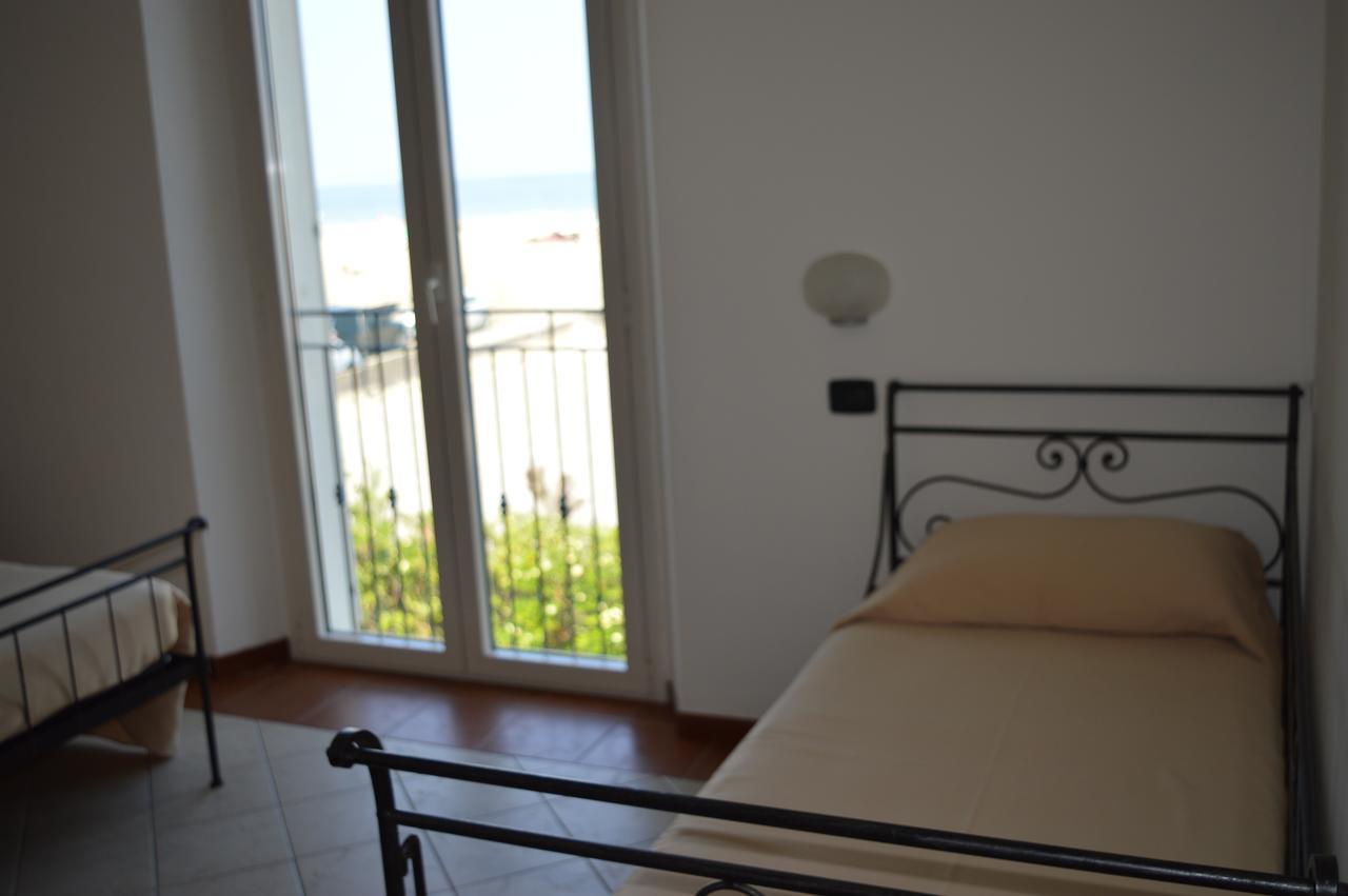 Residenza Villa Margherita Rimini Exterior photo